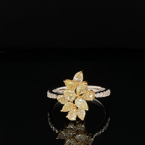 Fancy Yellow & White Diamond 1.77ctw Cluster Poinsettia Ring in 18k Two-Tone Gold - #266 - RGDIA656624